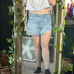 Arizona jean shorts ; 13 high rise ; barely worn